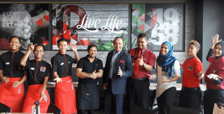 Cari Kerja Baru? Jom Ke 'Open Interview' Jawatan Assistant Restaurant Manager Trainee, Ada Asrama!*